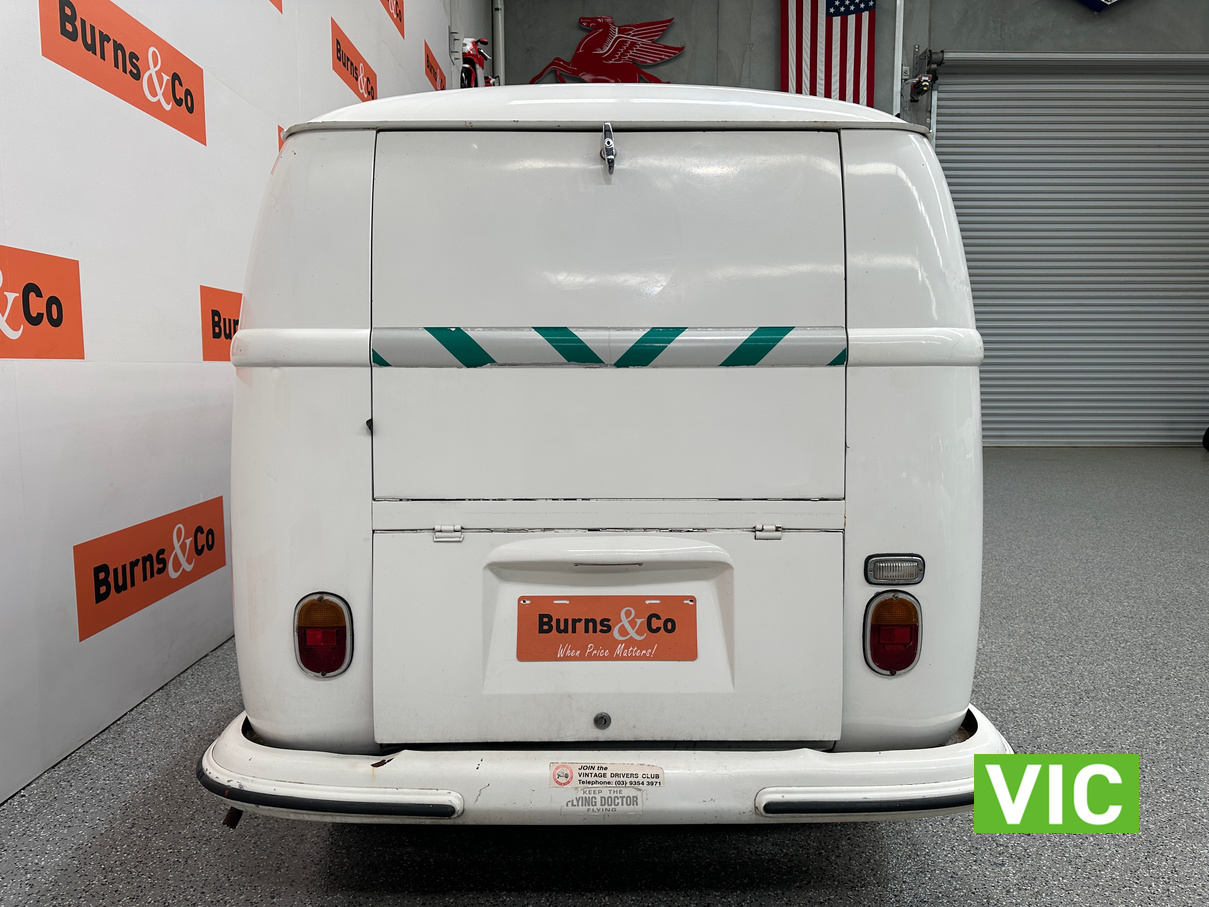 1962 VOLKSWAGEN KOMBI AMBULANCE 4 CYL MANUAL VAN