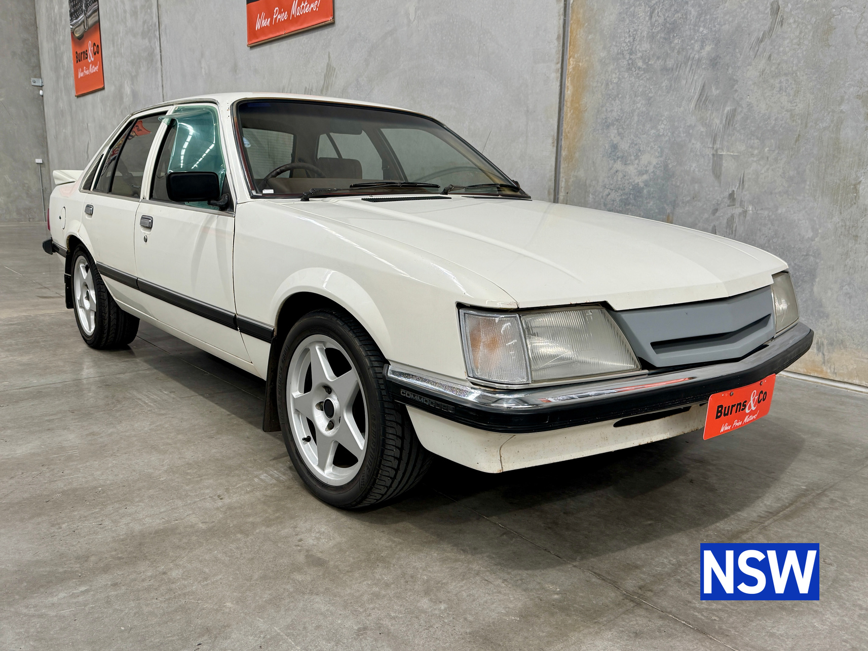 1982 HOLDEN VH COMMODORE SL 3.3L 202 AUTO SEDAN