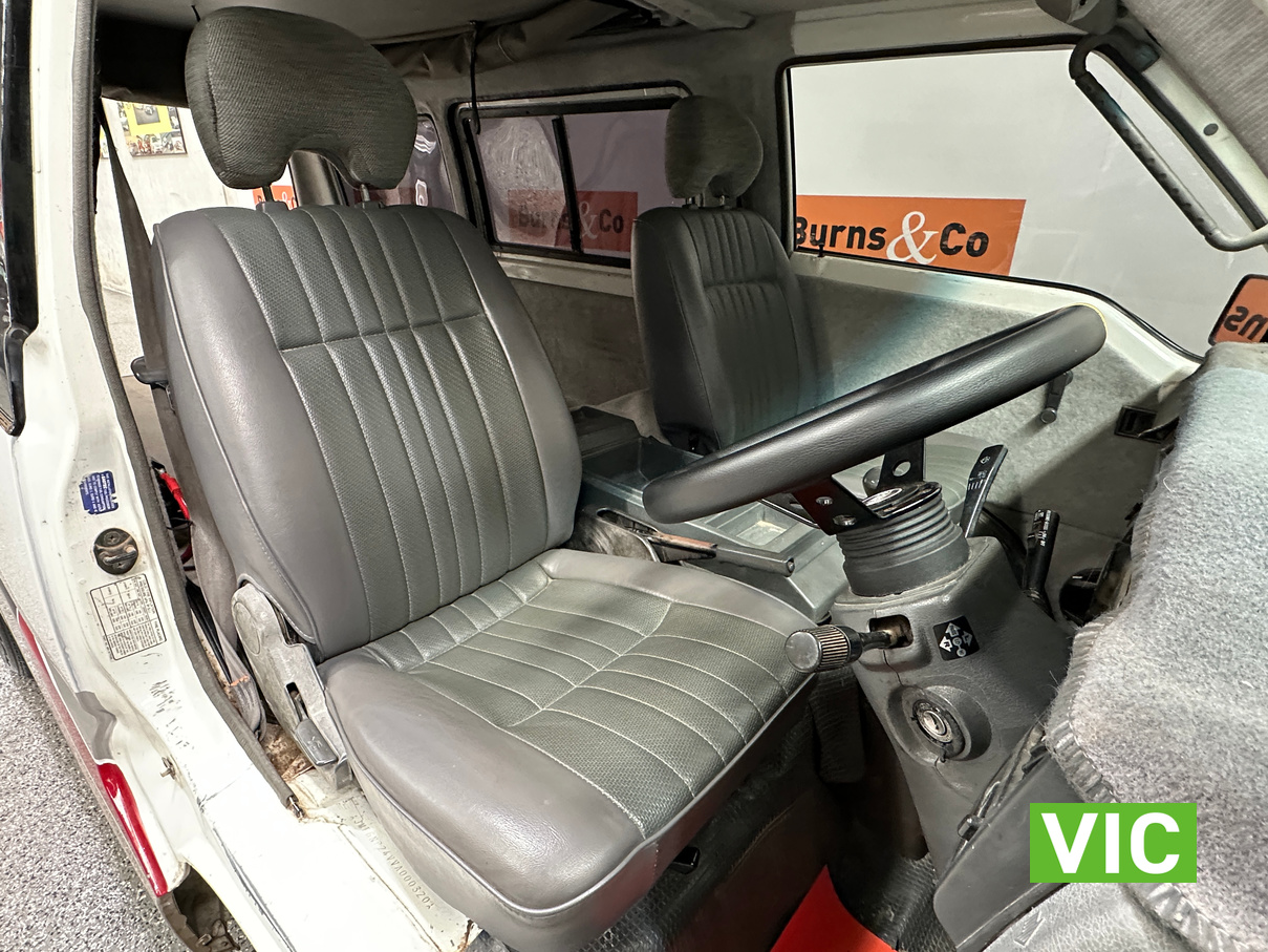 1997 MITSUBISHI EXPRESS POP TOP 4 CYL MANUAL VAN