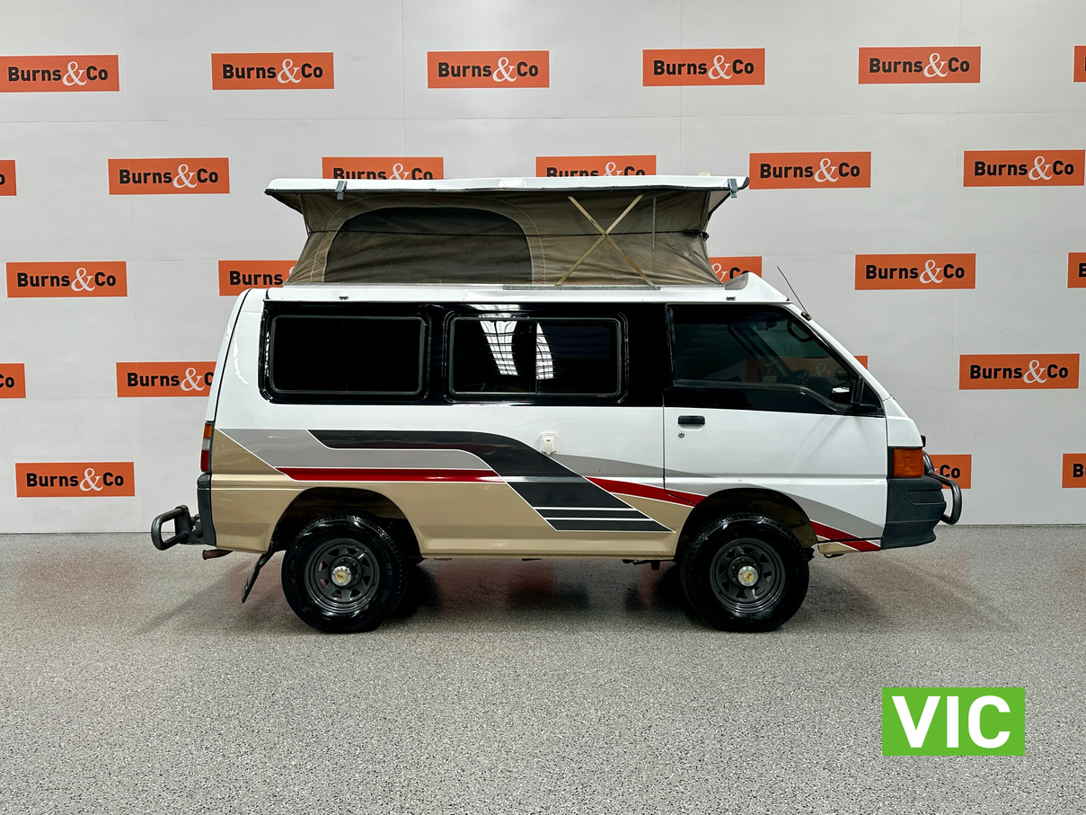 1997 MITSUBISHI EXPRESS POP TOP 4 CYL MANUAL VAN