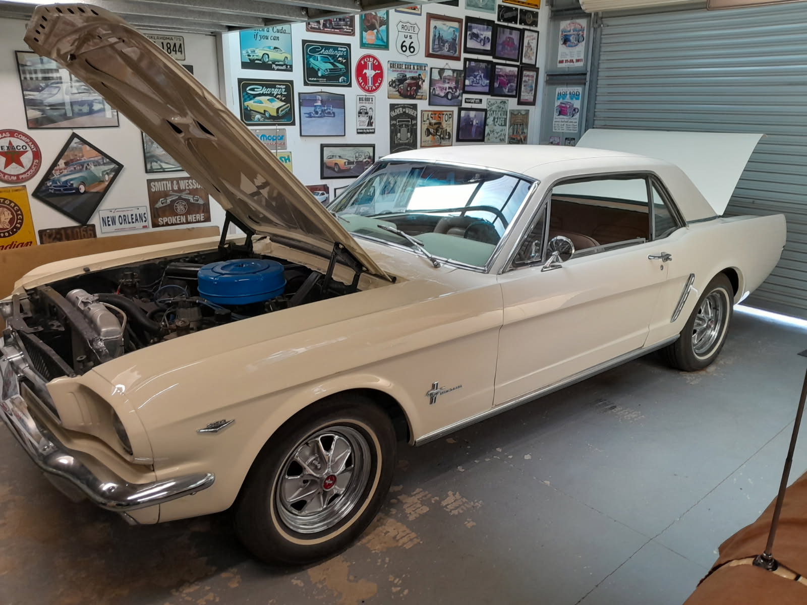 1964 FORD MUSTANG COUPE