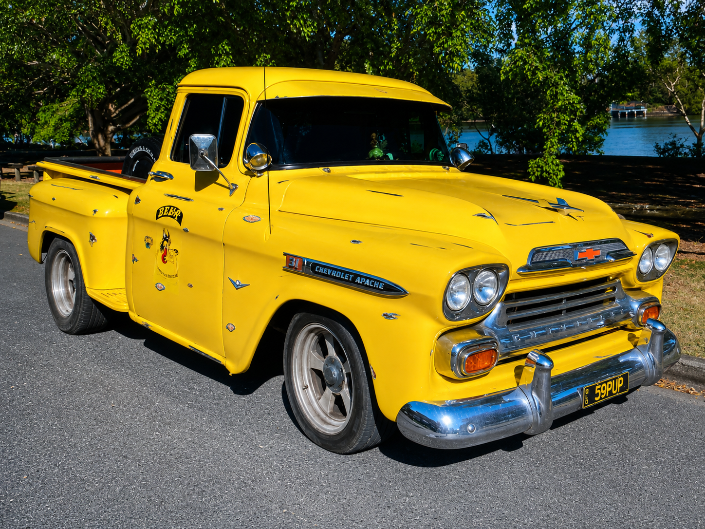1959 CHEVROLET APACHE 2D UTILITY