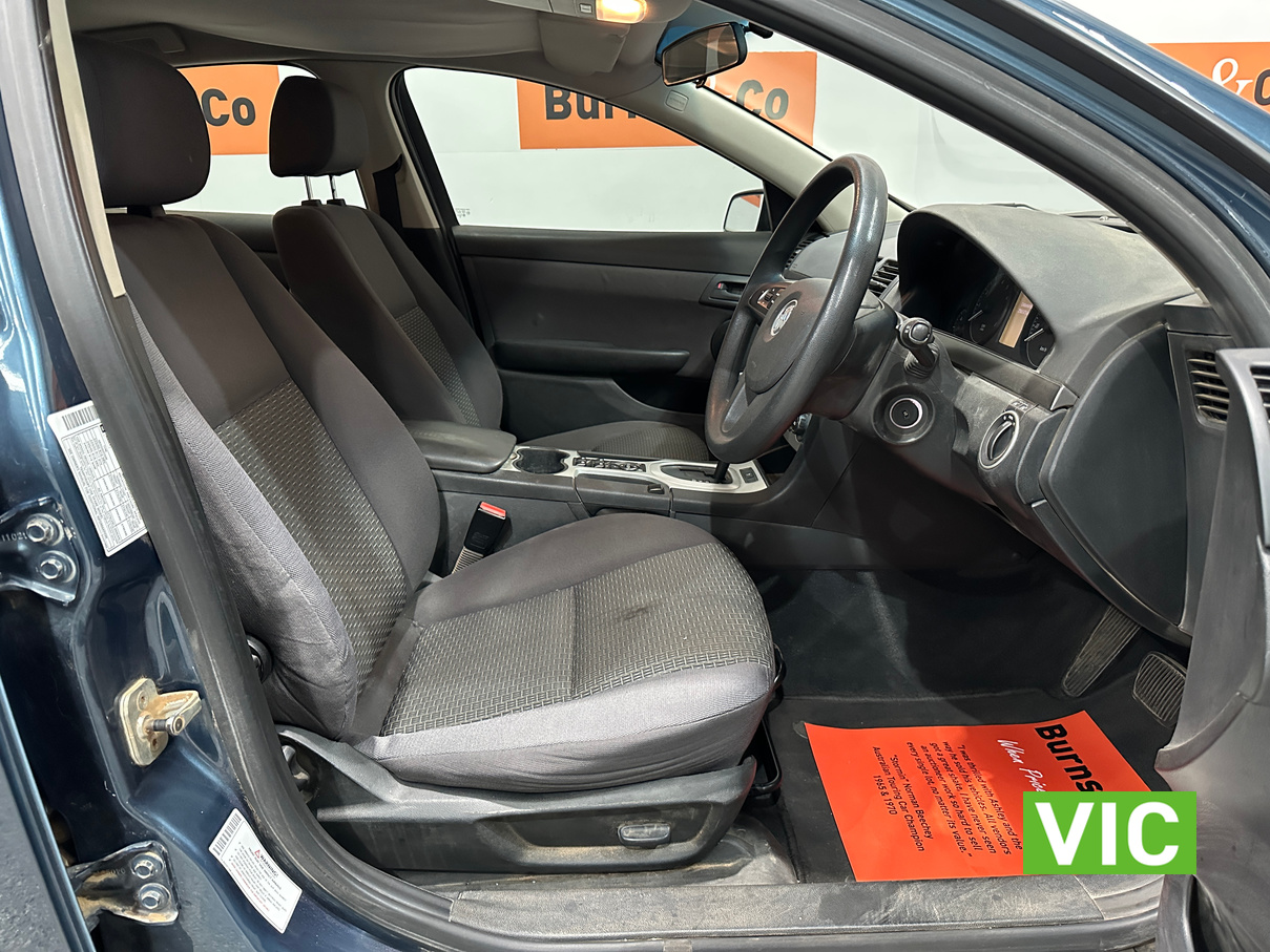 2010 HOLDEN VE COMMODORE OMEGA 3L V6 AUTO SEDAN