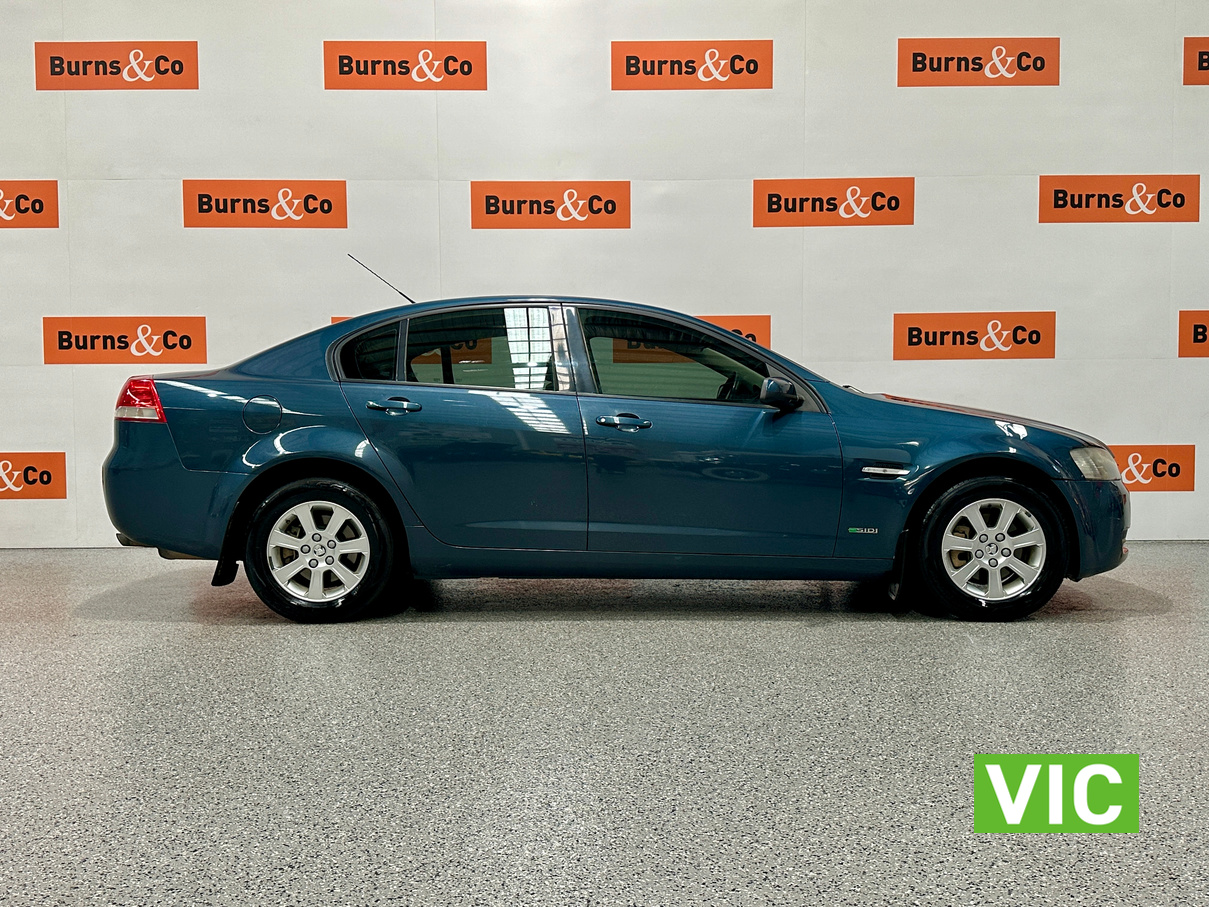 2010 HOLDEN VE COMMODORE OMEGA 3L V6 AUTO SEDAN