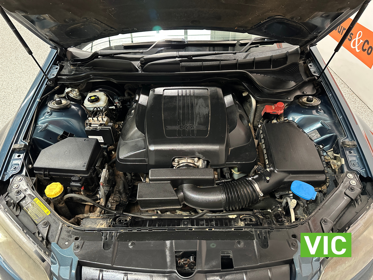 2010 HOLDEN VE COMMODORE OMEGA 3L V6 AUTO SEDAN