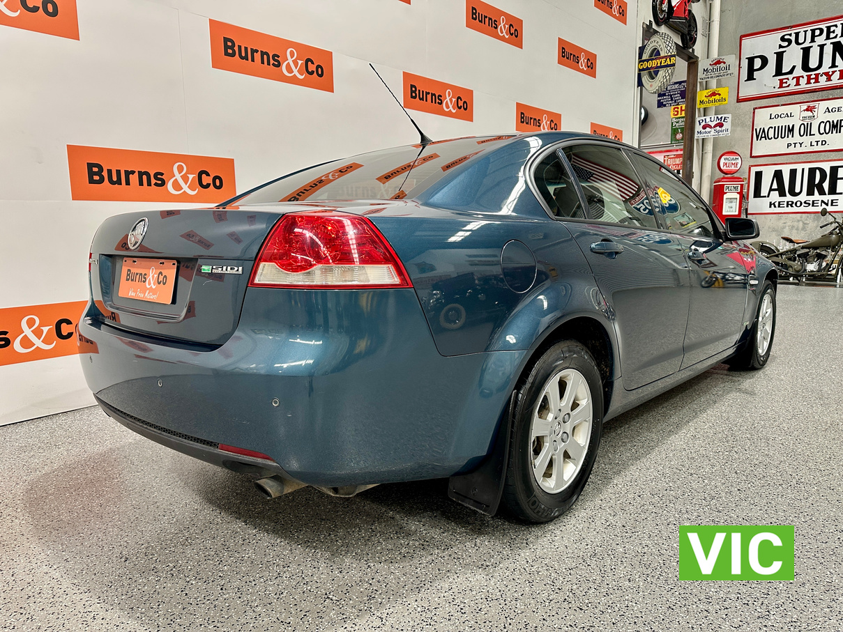 2010 HOLDEN VE COMMODORE OMEGA 3L V6 AUTO SEDAN
