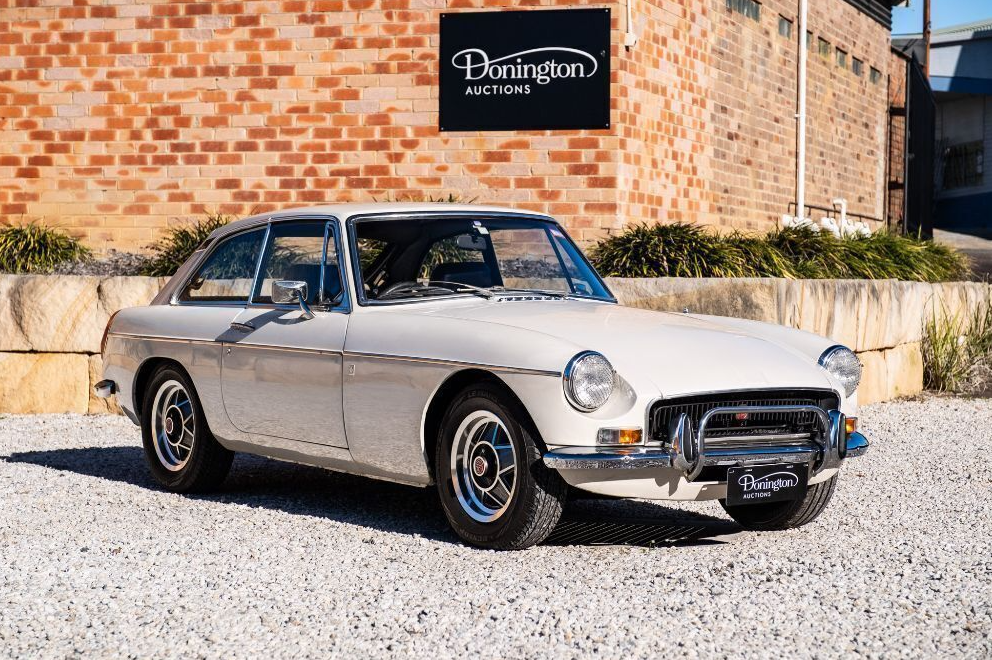 1971 MGB GT COUPE
