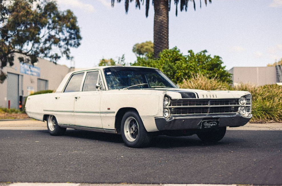 1967 DODGE PHOENIX SALOON