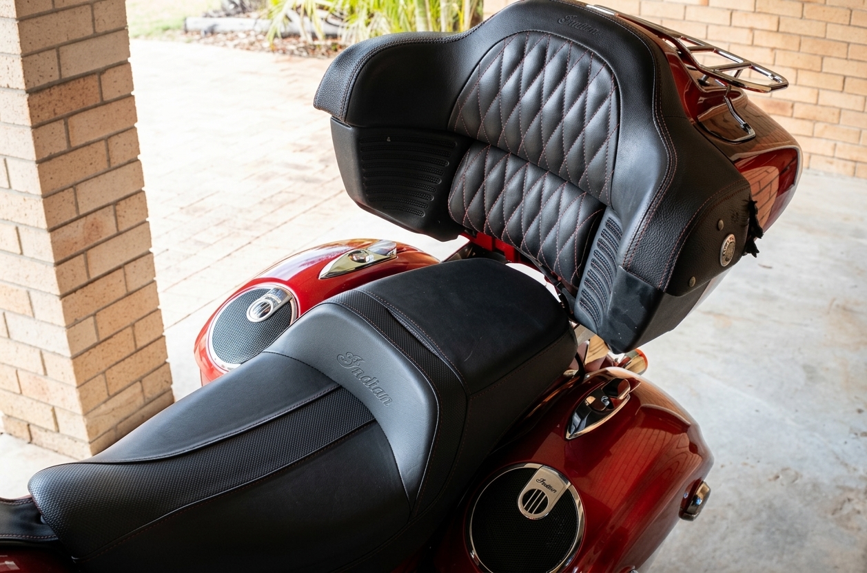 2017 INDIAN ROADMASTER BURGUNDY METALLIC CRUISER