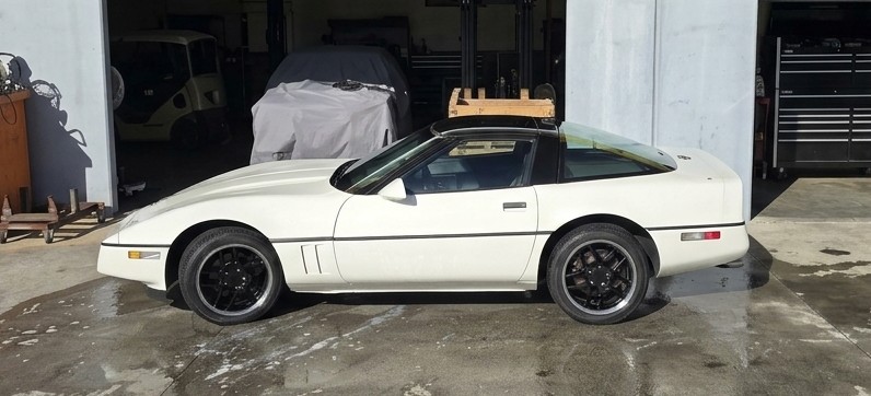 1989 CHEVROLET CORVETTE C4 COUPE