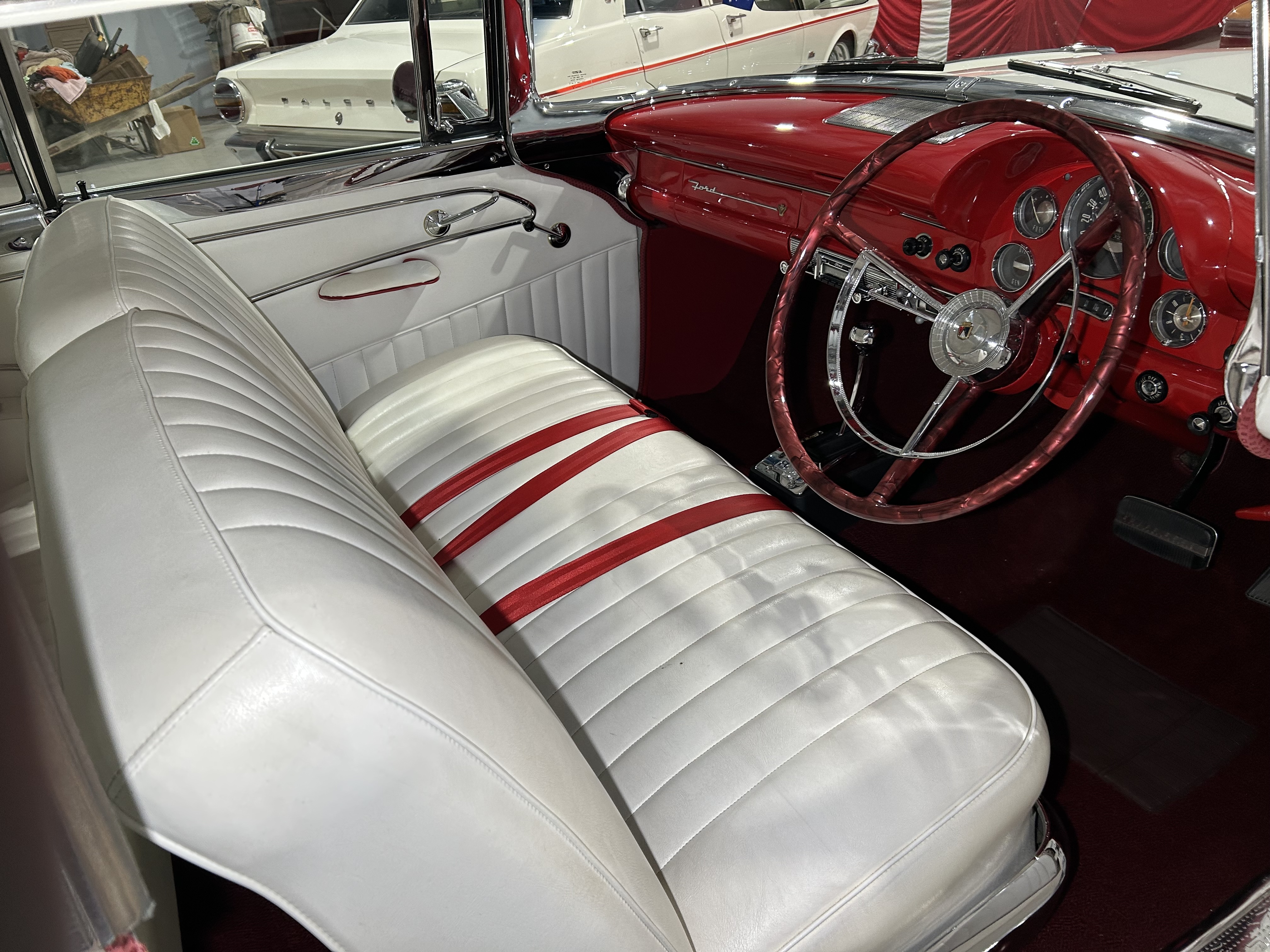 1956 FORD VICTORIA 2 DR SPORTS COUPE