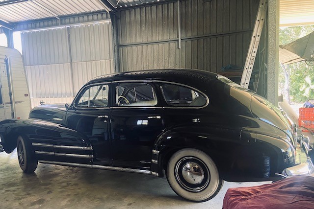1946 BUICK SPECIAL STRAIGHT 8 SEDAN 