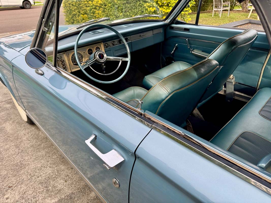 1964 PLYMOUTH SIGNET 200 CONVERTIBLE