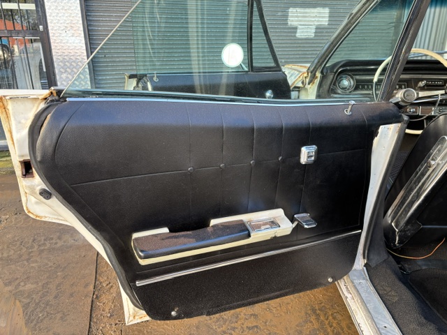 1965 CHEVROLET IMPALA 350 AUTO LHD 4D HARDTOP