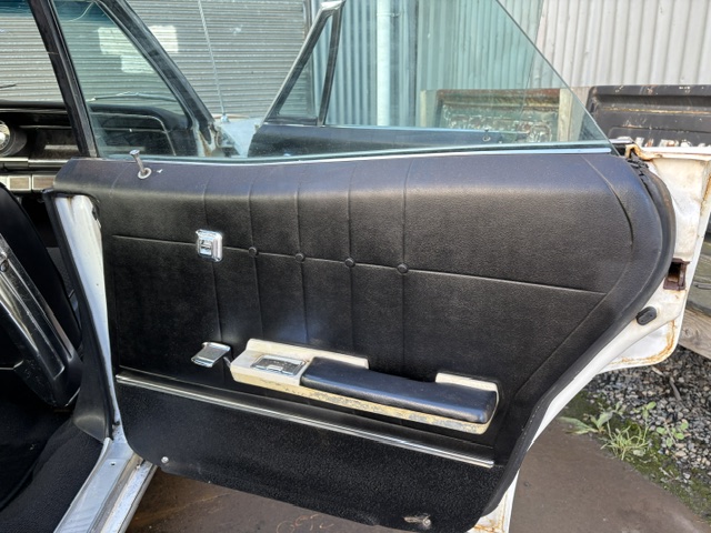 1965 CHEVROLET IMPALA 350 AUTO LHD 4D HARDTOP