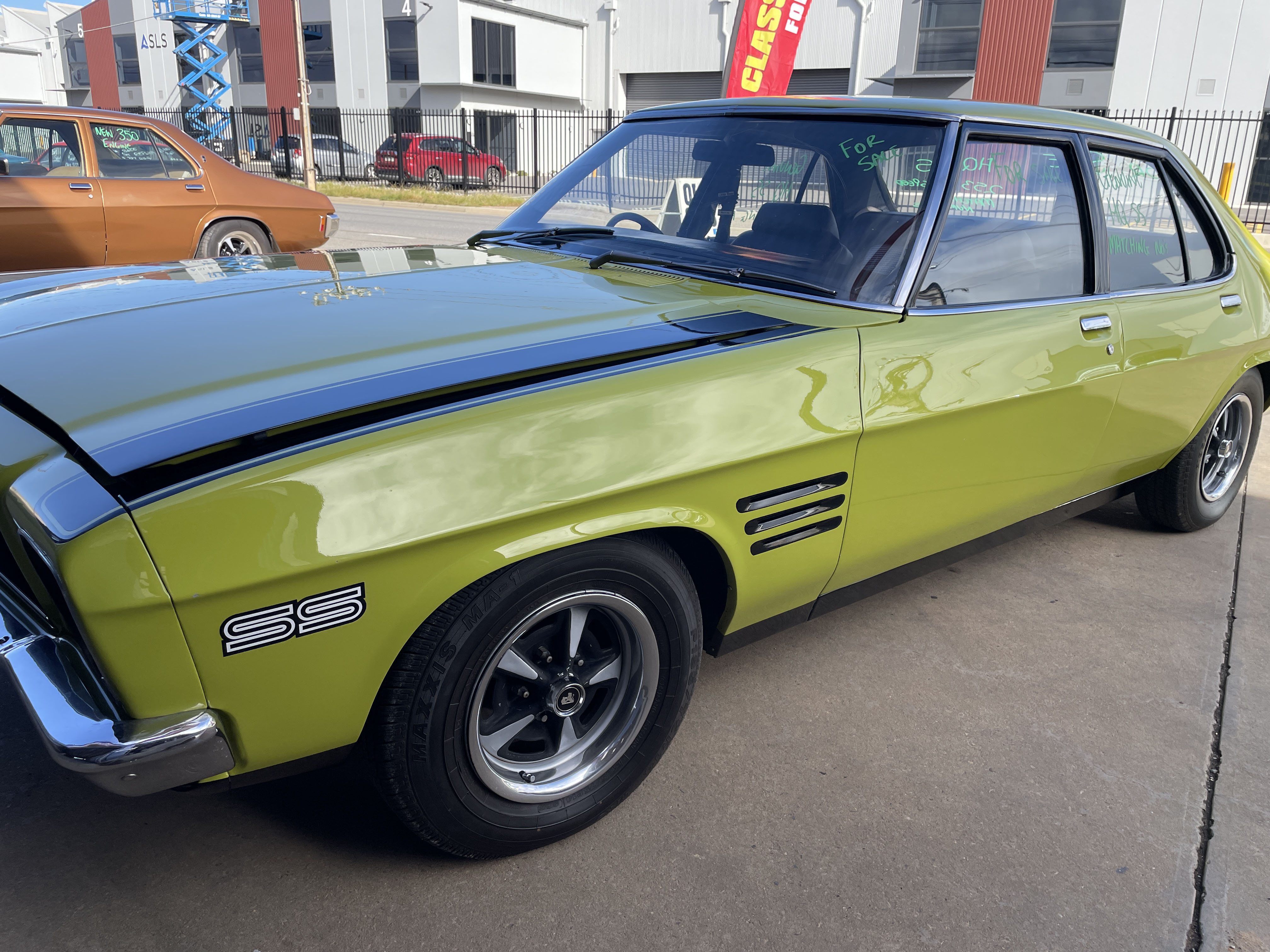 1972 HOLDEN HQ SS 4 SP MANUAL 4D SEDAN