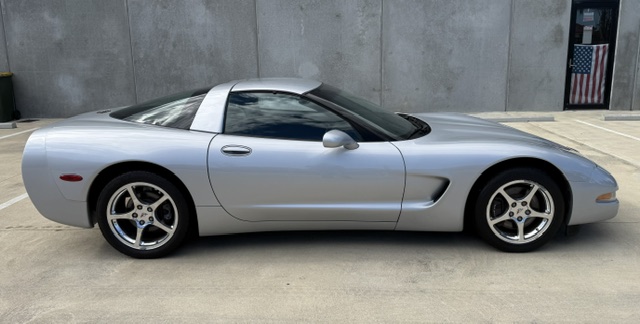 2000 CHEVROLET CORVETTE C5 AUTOMATIC COUPE