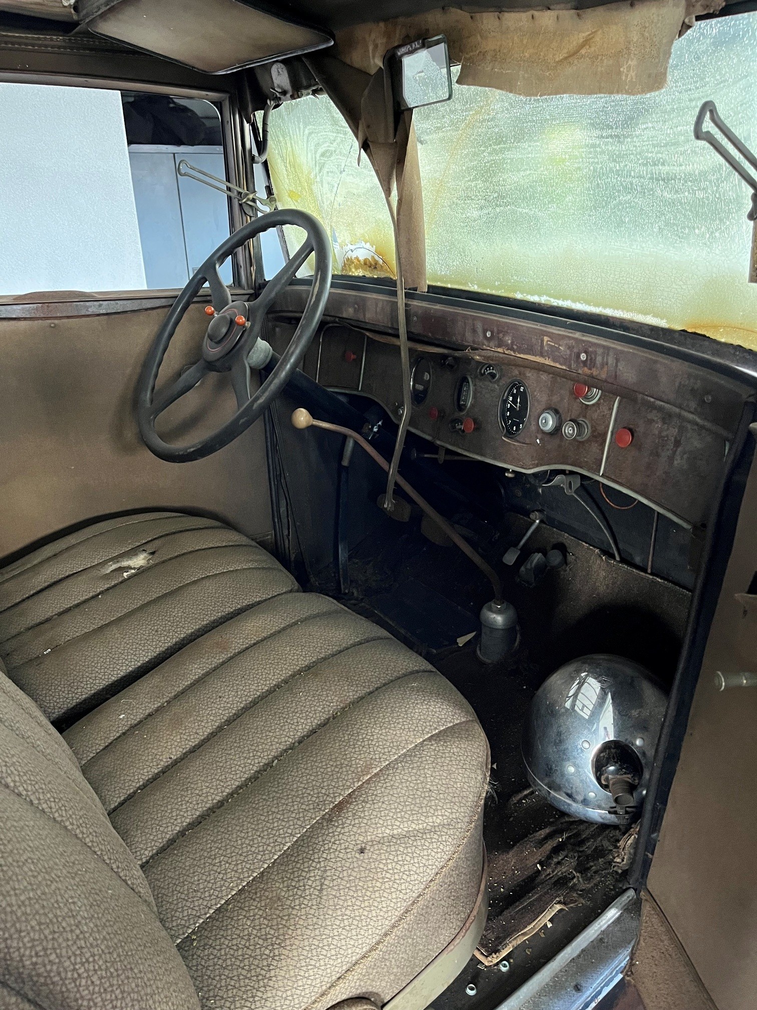 1930 PACKARD VICTORIA STD 8 2D COUPE