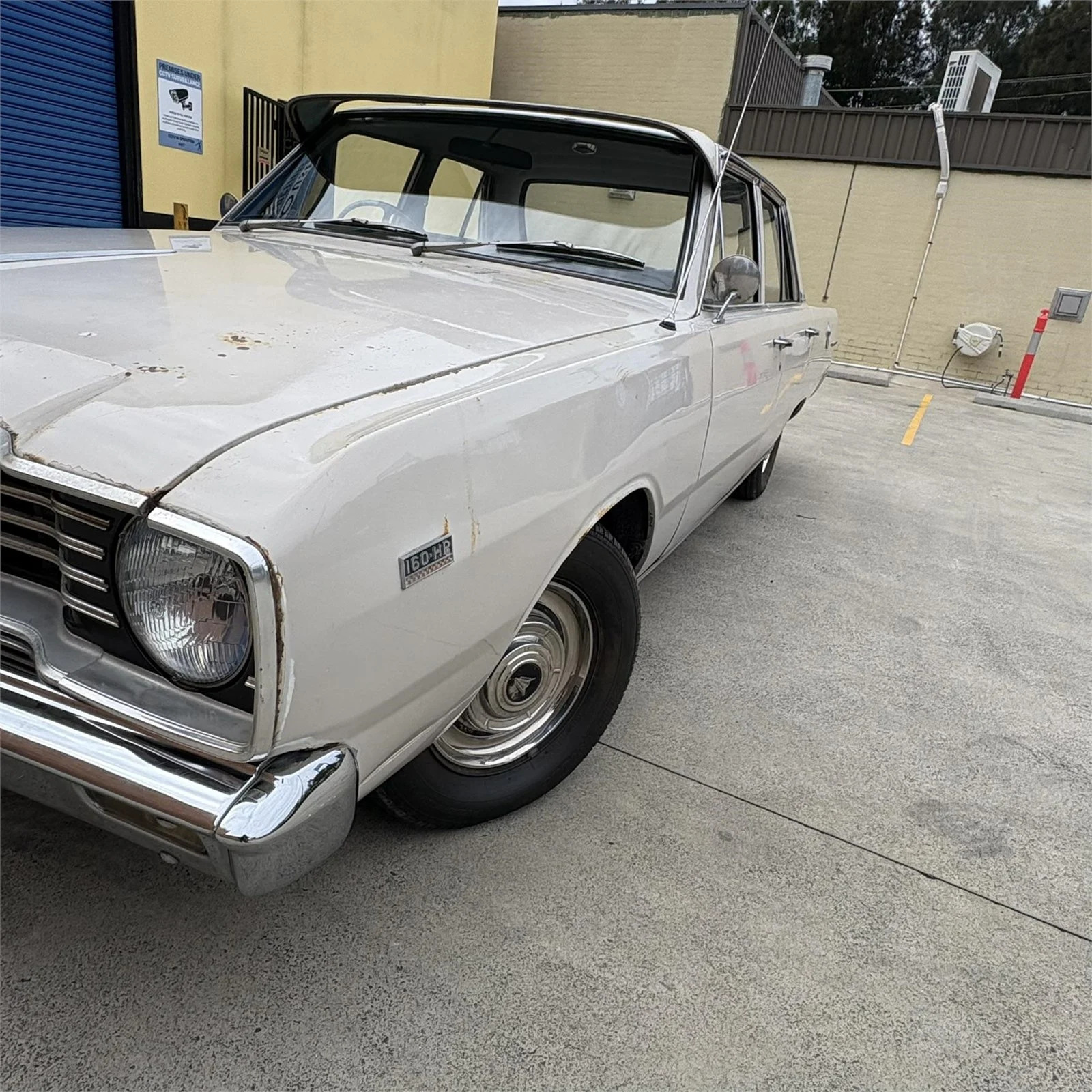 1968 CHRYSLER VALIANT VE REGAL AUTOMATIC SEDAN