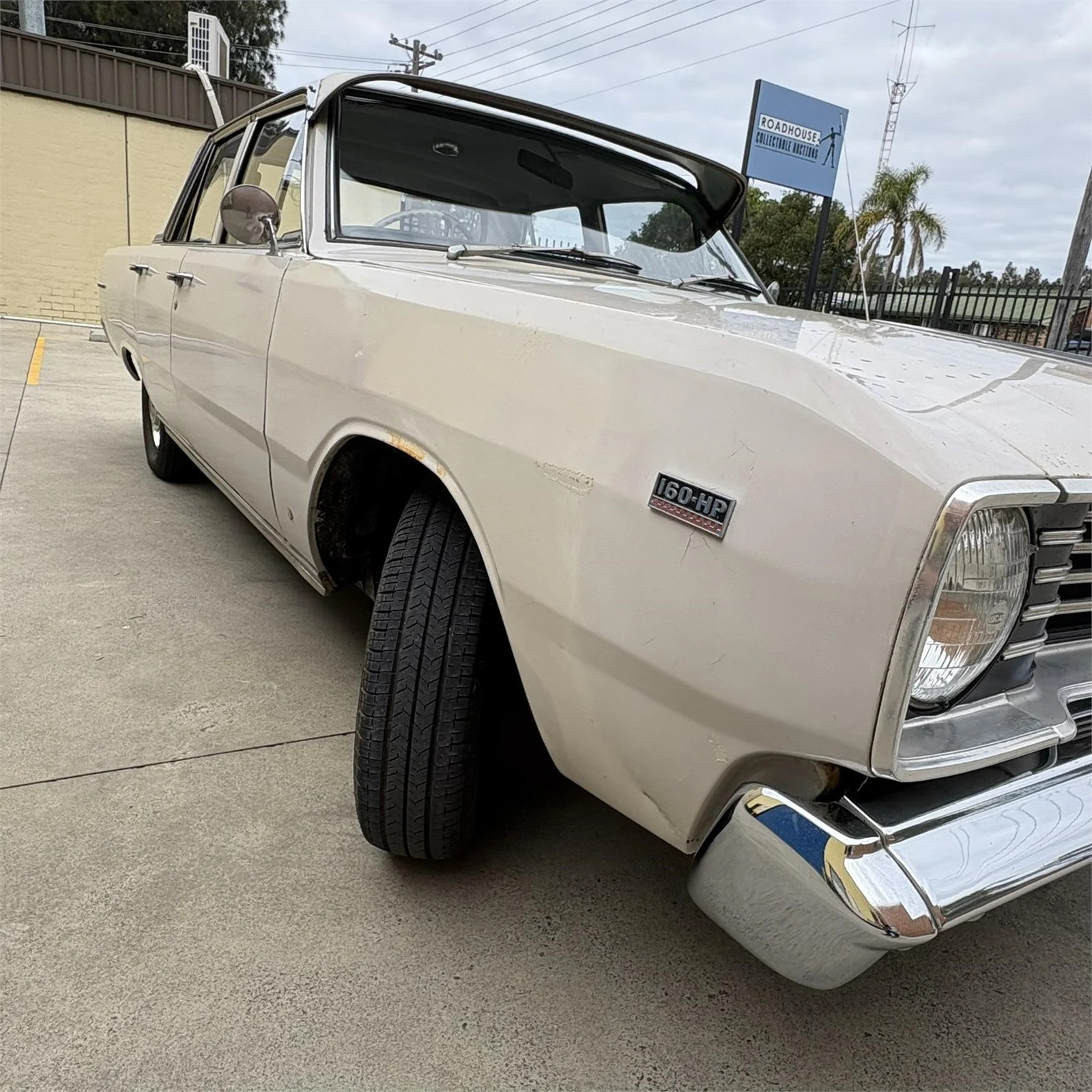 1968 CHRYSLER VALIANT VE REGAL AUTOMATIC SEDAN