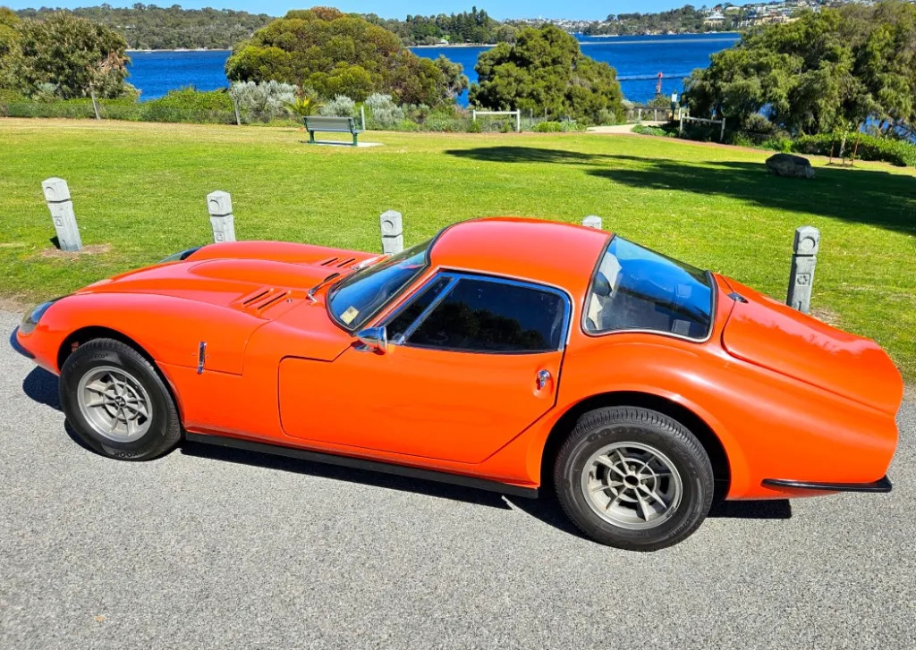 1970 MARCOS GT 3-LITRE V6 MANUAL COUPE 