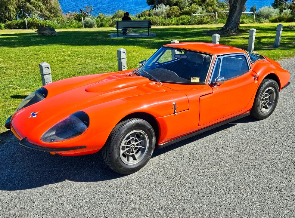 1970 MARCOS GT 3-LITRE V6 MANUAL COUPE 