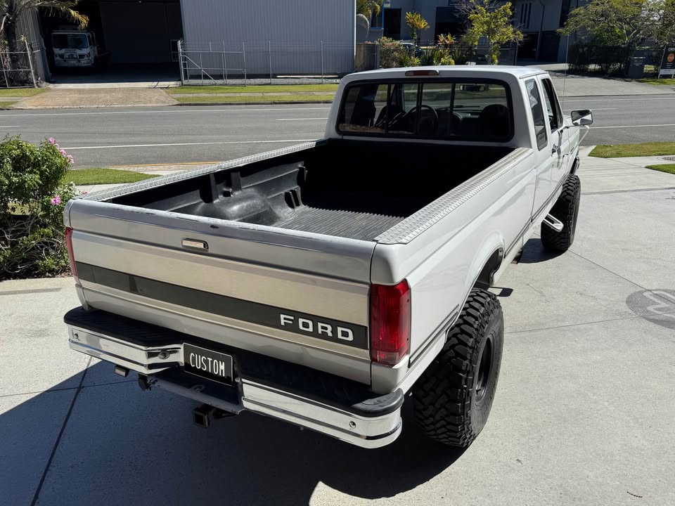 1992 FORD F150 XLT 4X4 EXTRA CAB LONG BED AUTOMATIC UTE