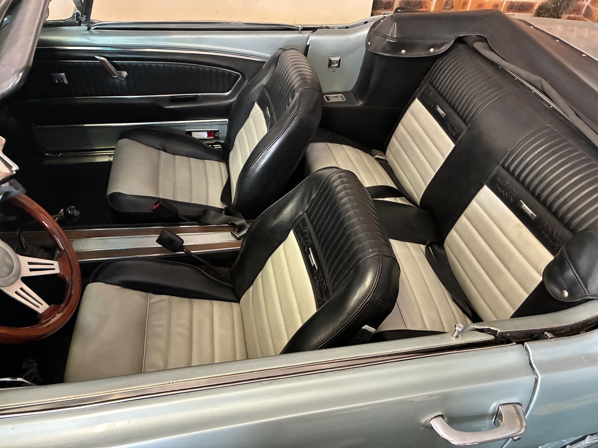 1965 FORD MUSTANG 2D CONVERTIBLE