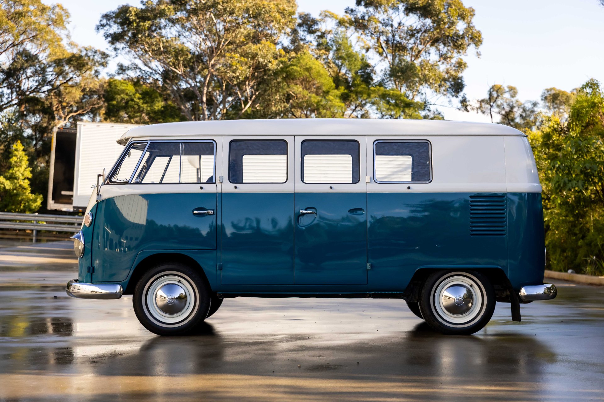 1966 VW Kombi T1 Splitscreen – Turn-Key 7-Seater Cruiser (1968cc Stroker)