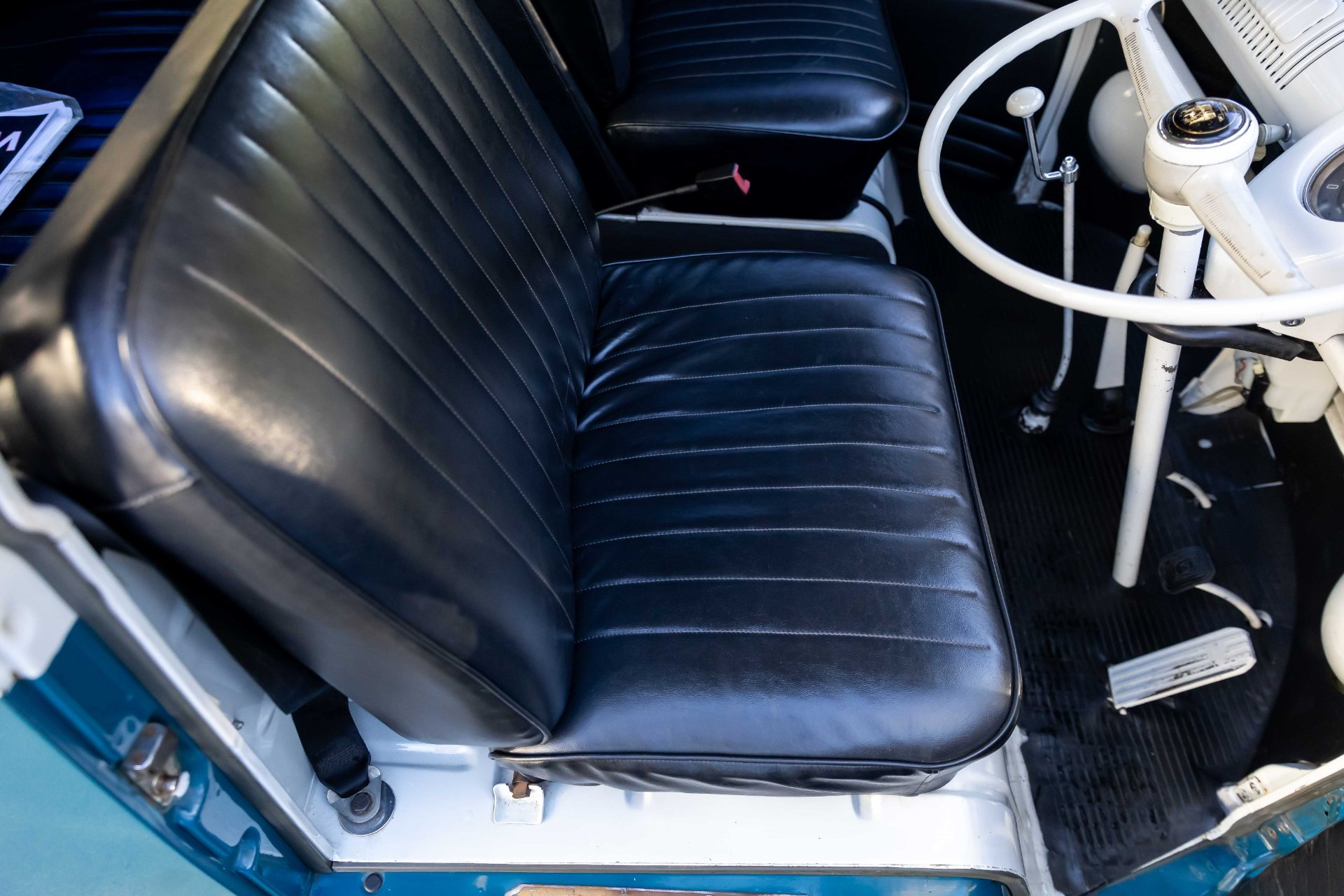 1966 VW Kombi T1 Splitscreen – Turn-Key 7-Seater Cruiser (1968cc Stroker)