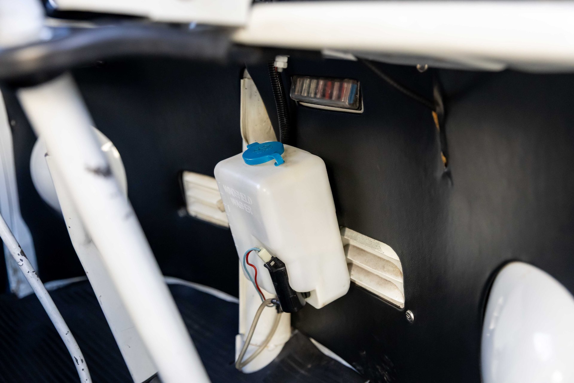 1966 VW Kombi T1 Splitscreen – Turn-Key 7-Seater Cruiser (1968cc Stroker)