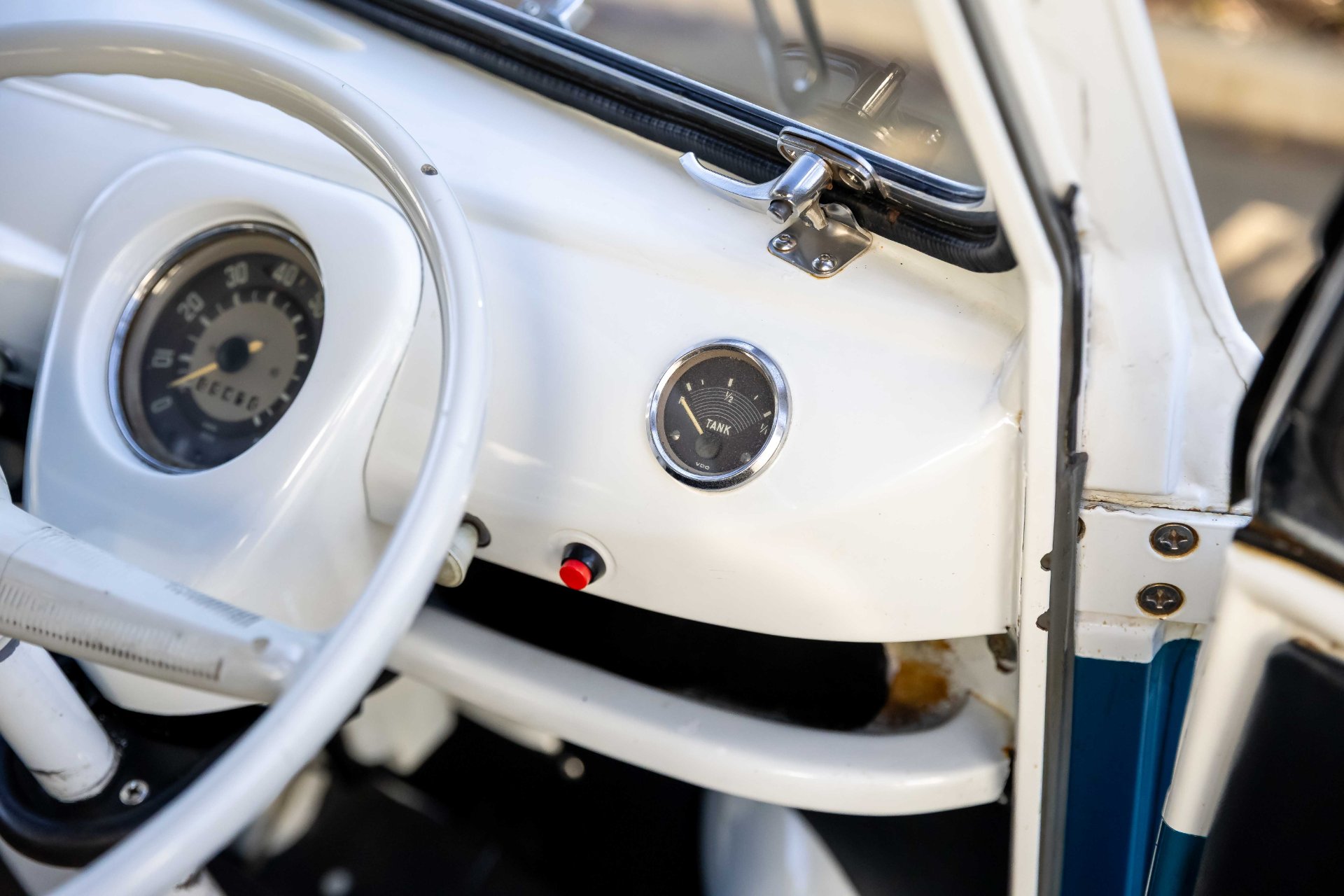 1966 VW Kombi T1 Splitscreen – Turn-Key 7-Seater Cruiser (1968cc Stroker)
