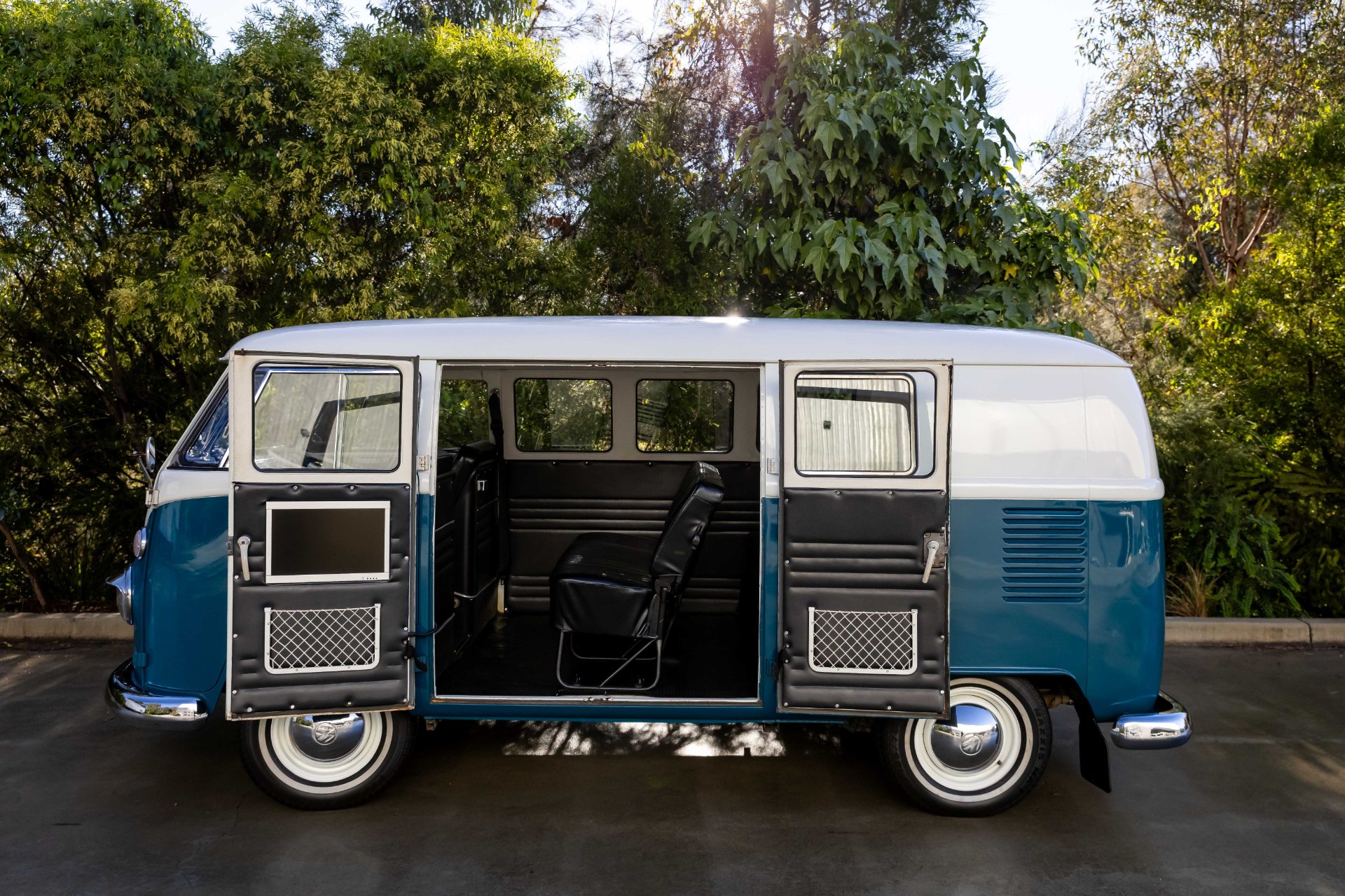 1966 VW Kombi T1 Splitscreen – Turn-Key 7-Seater Cruiser (1968cc Stroker)