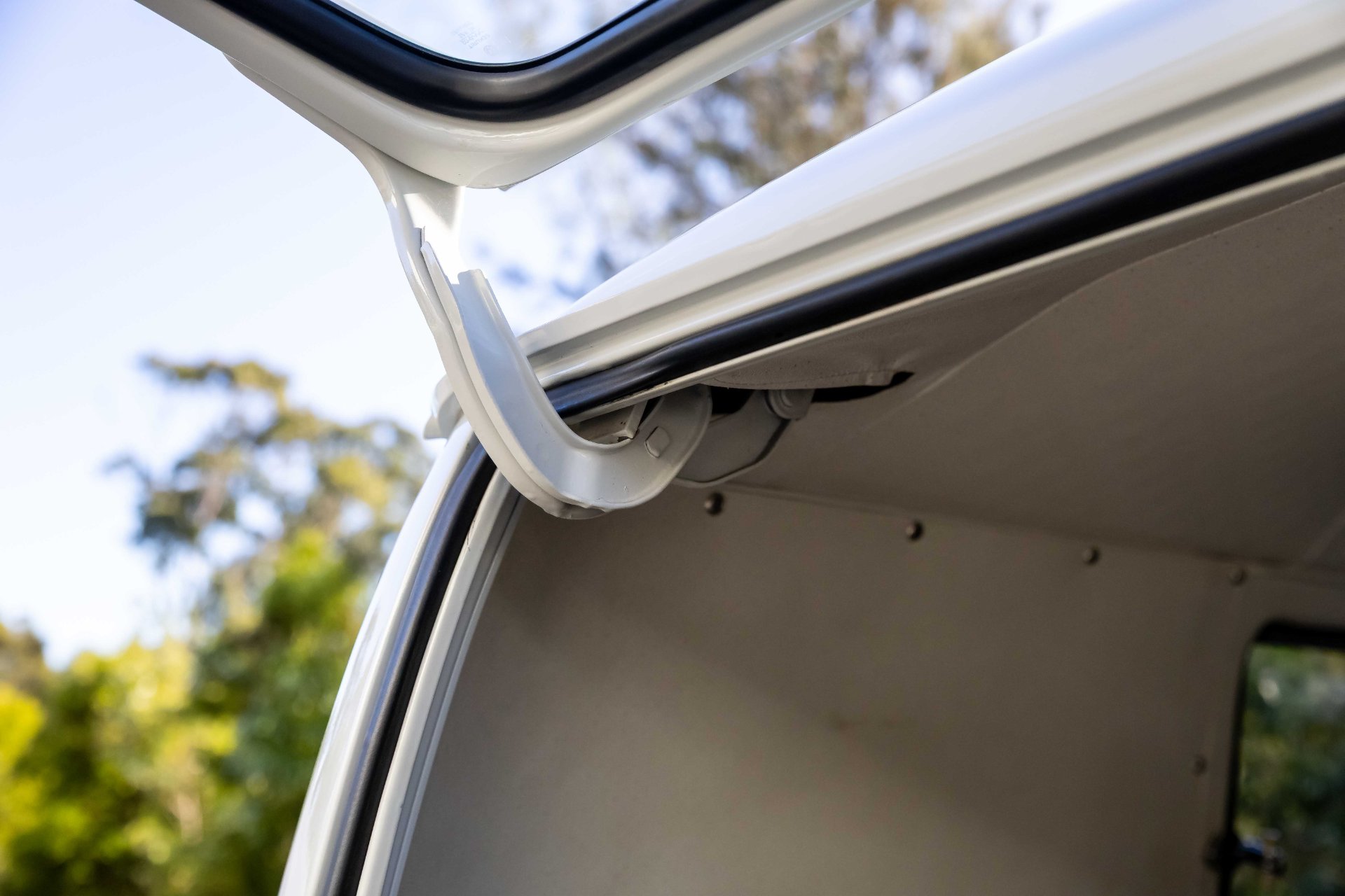 1966 VW Kombi T1 Splitscreen – Turn-Key 7-Seater Cruiser (1968cc Stroker)