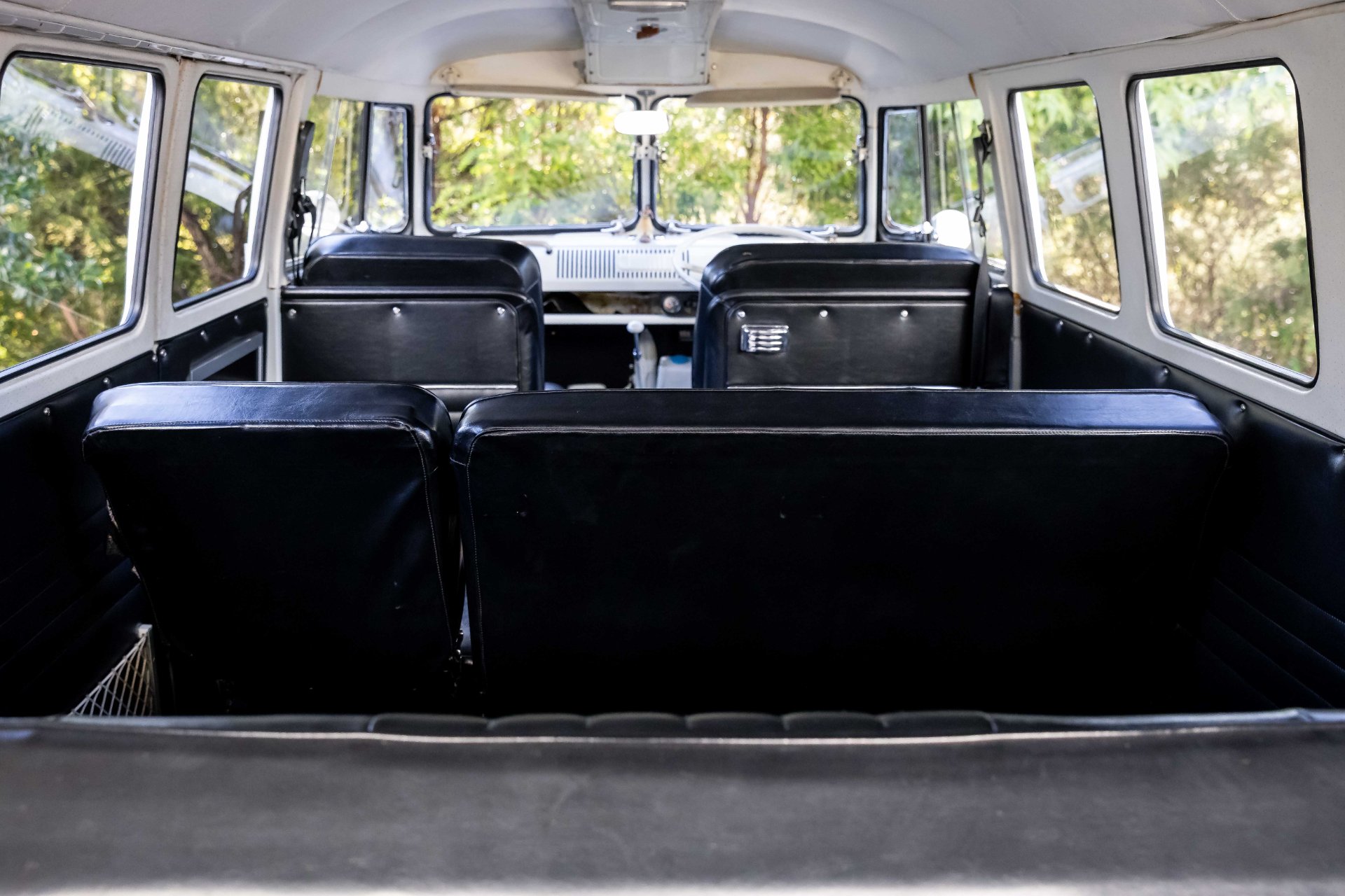 1966 VW Kombi T1 Splitscreen – Turn-Key 7-Seater Cruiser (1968cc Stroker)