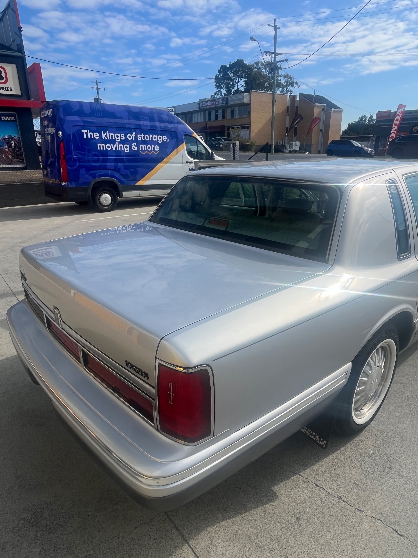 1995 Lincoln Town Car Signature Series