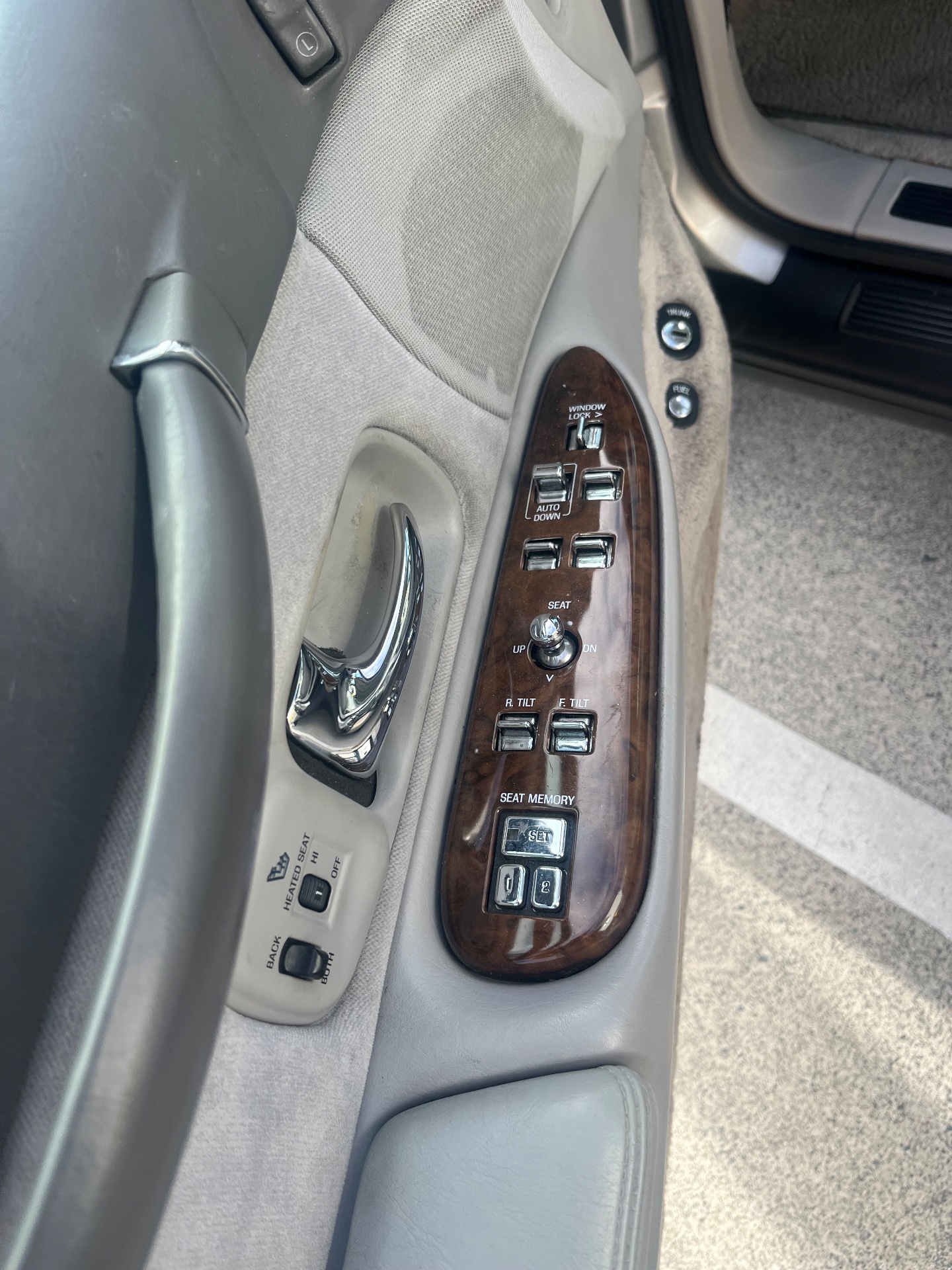 1995 Lincoln Town Car Signature Series