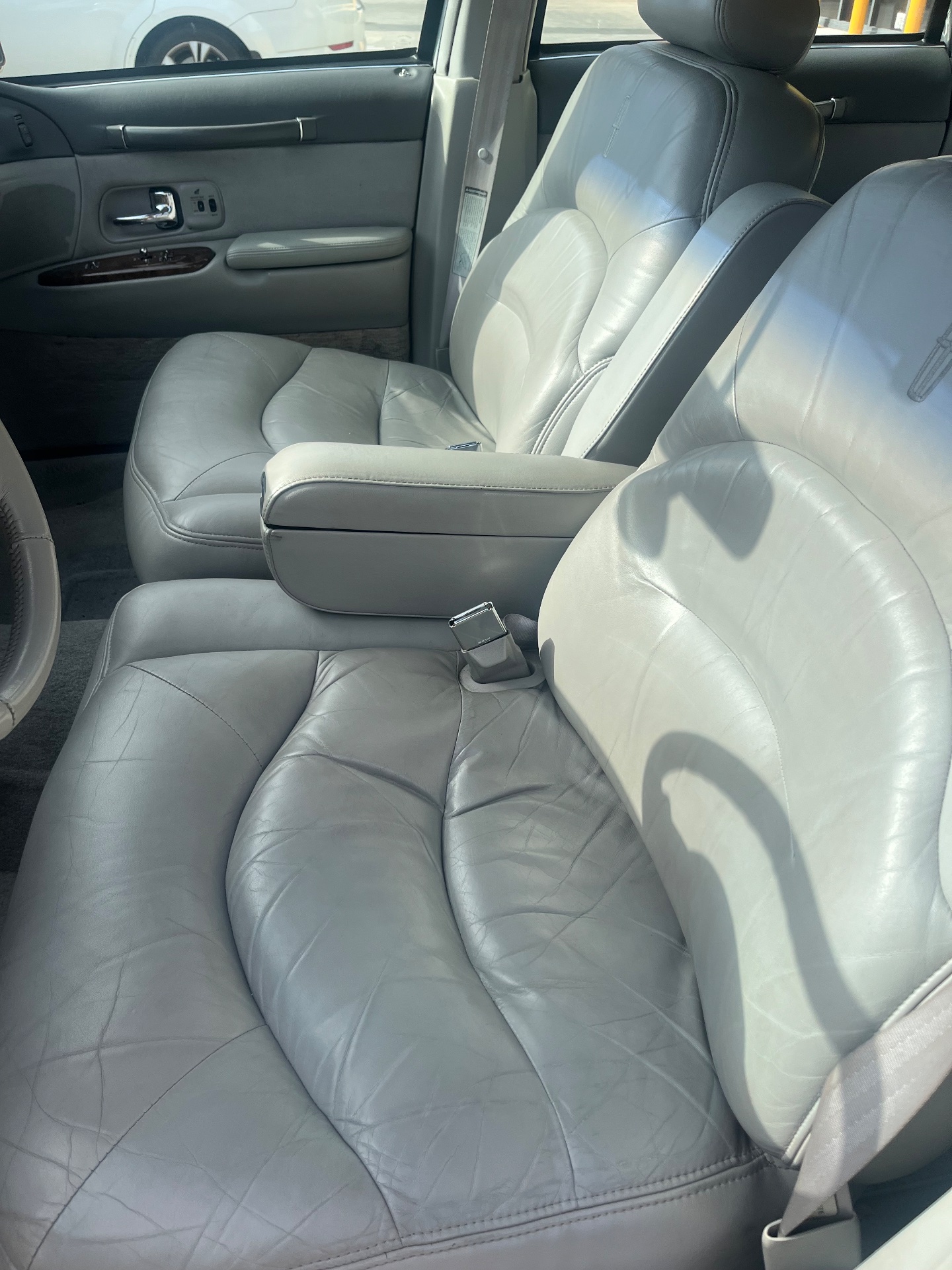 1995 Lincoln Town Car Signature Series