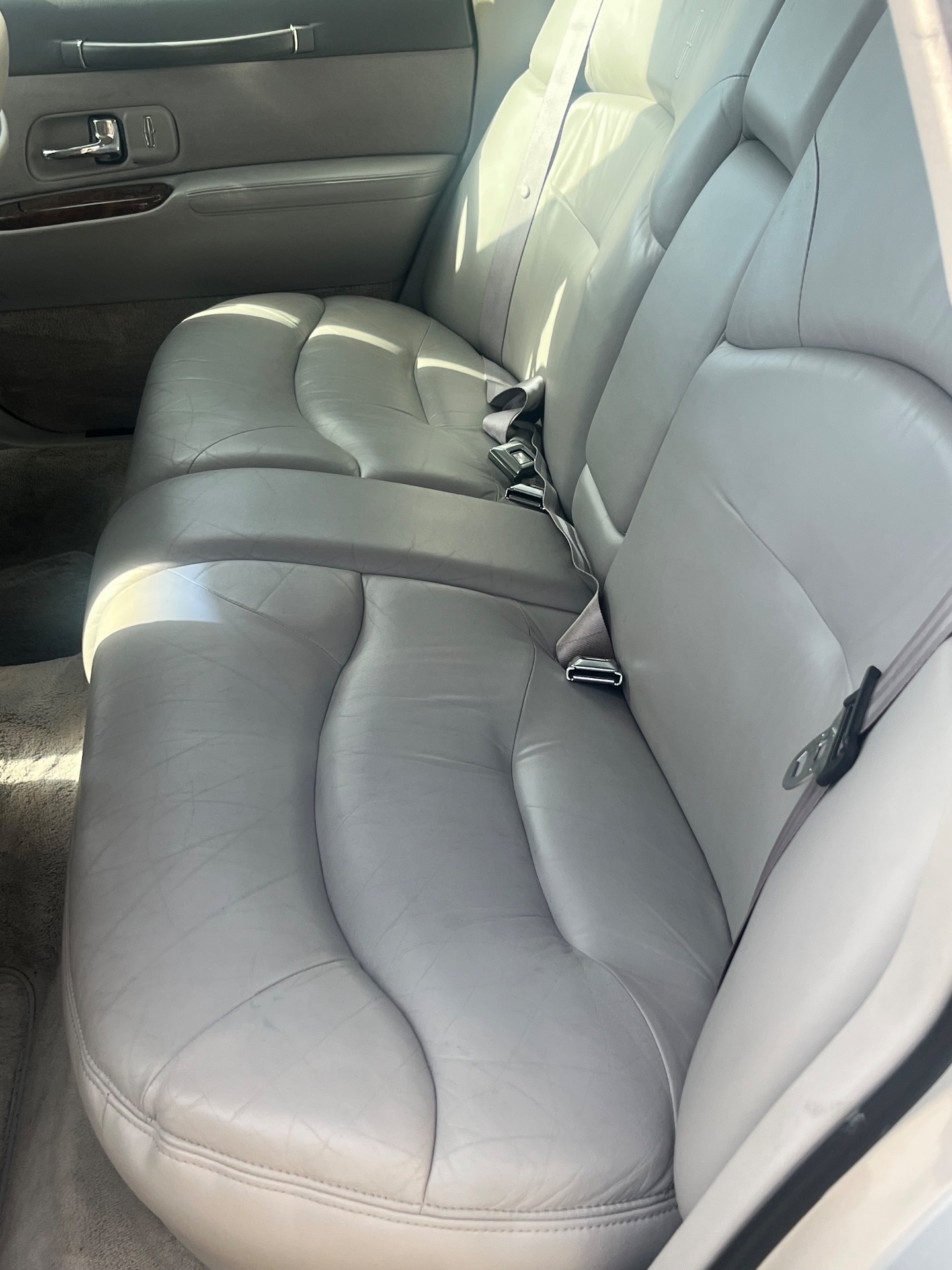 1995 Lincoln Town Car Signature Series