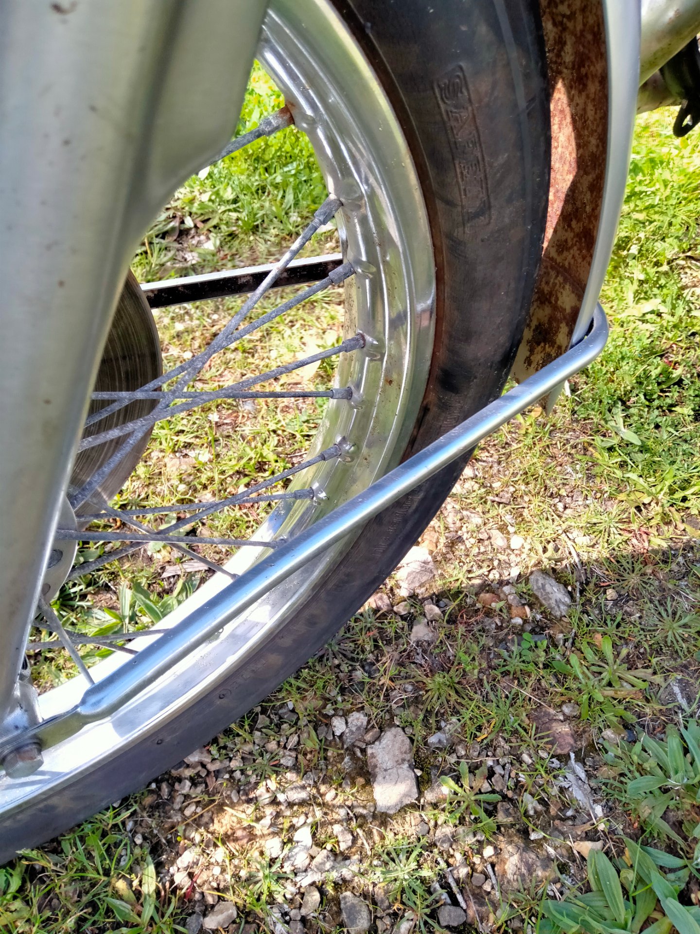 1972 SUZUKI GT250 ROAD