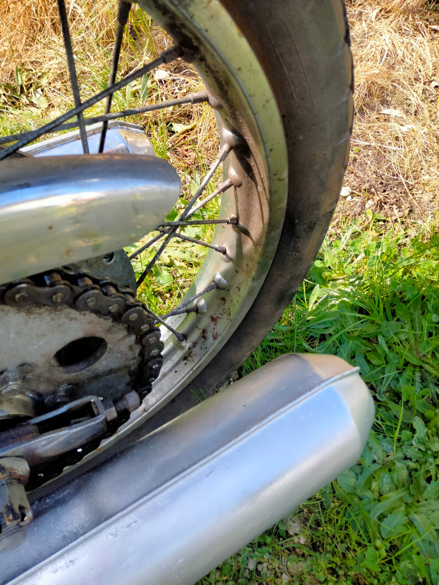 1972 SUZUKI GT250 ROAD