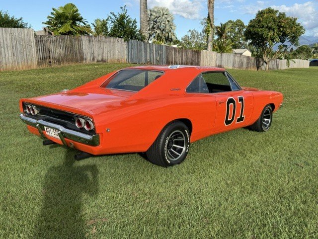 1968 DODGE CHARGER COUPE 