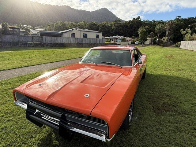 1968 DODGE CHARGER COUPE 