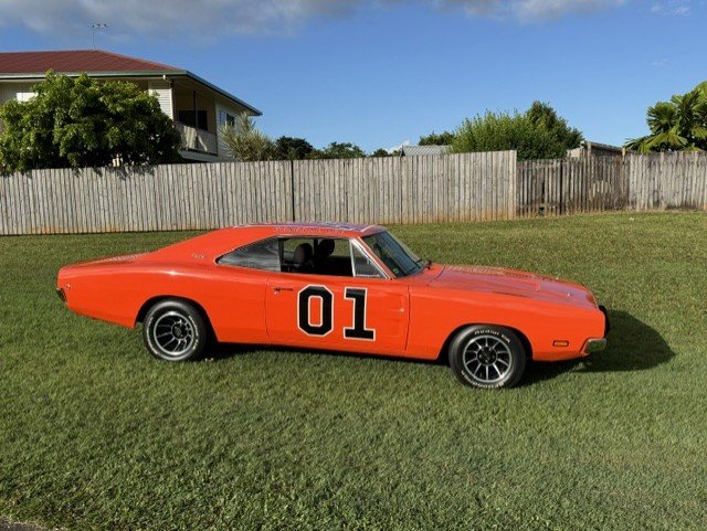 1968 DODGE CHARGER COUPE 