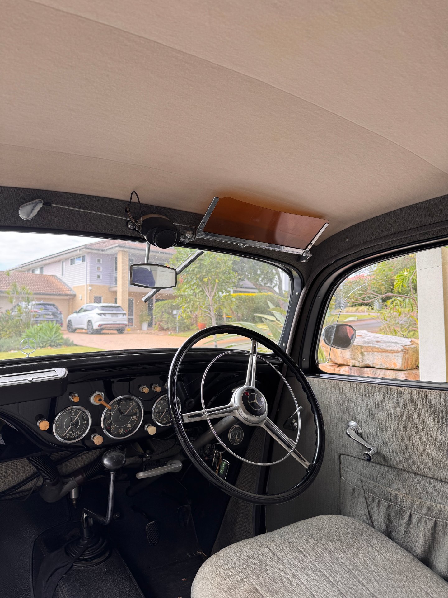 1950 MERCEDES-BENZ 170 VA SEDAN