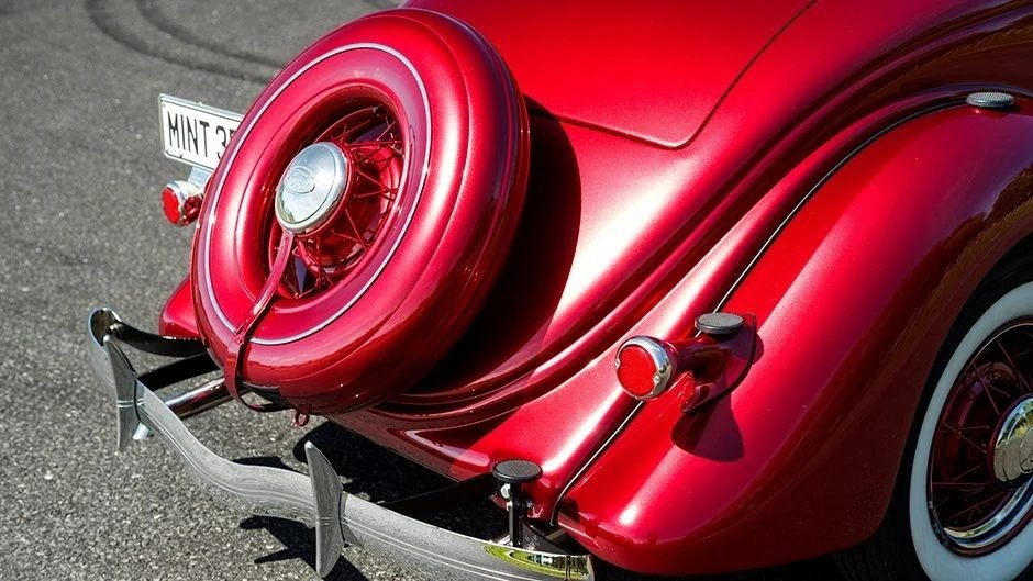 1935 Ford Other V8 CABRIOLET