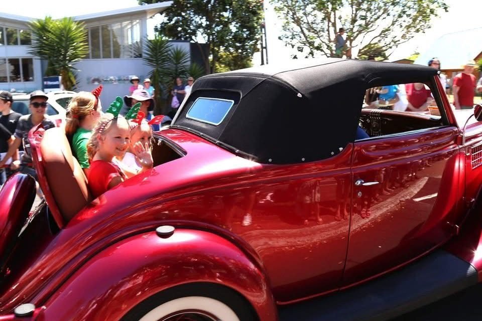 1935 Ford Other V8 CABRIOLET