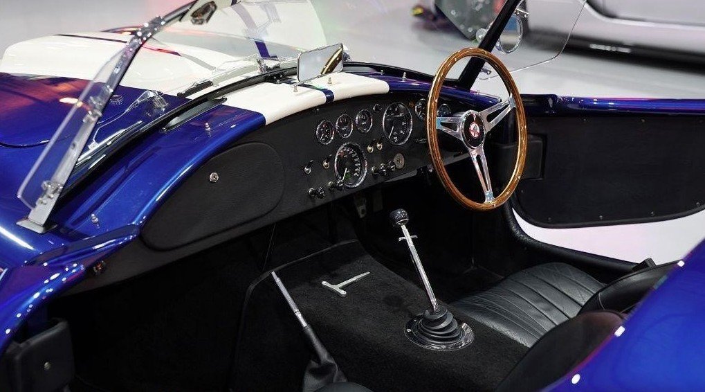 2017 AC COBRA ROADSTER