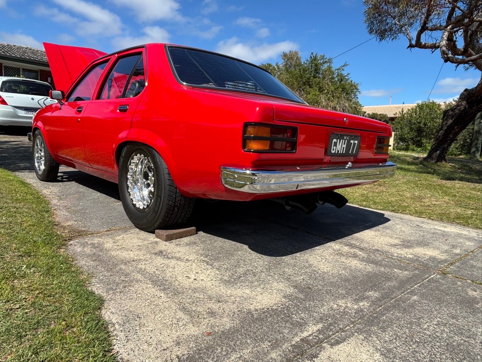 1977 HOLDEN TORANA LX S 3 SP AUTOMATIC 4D SEDAN
