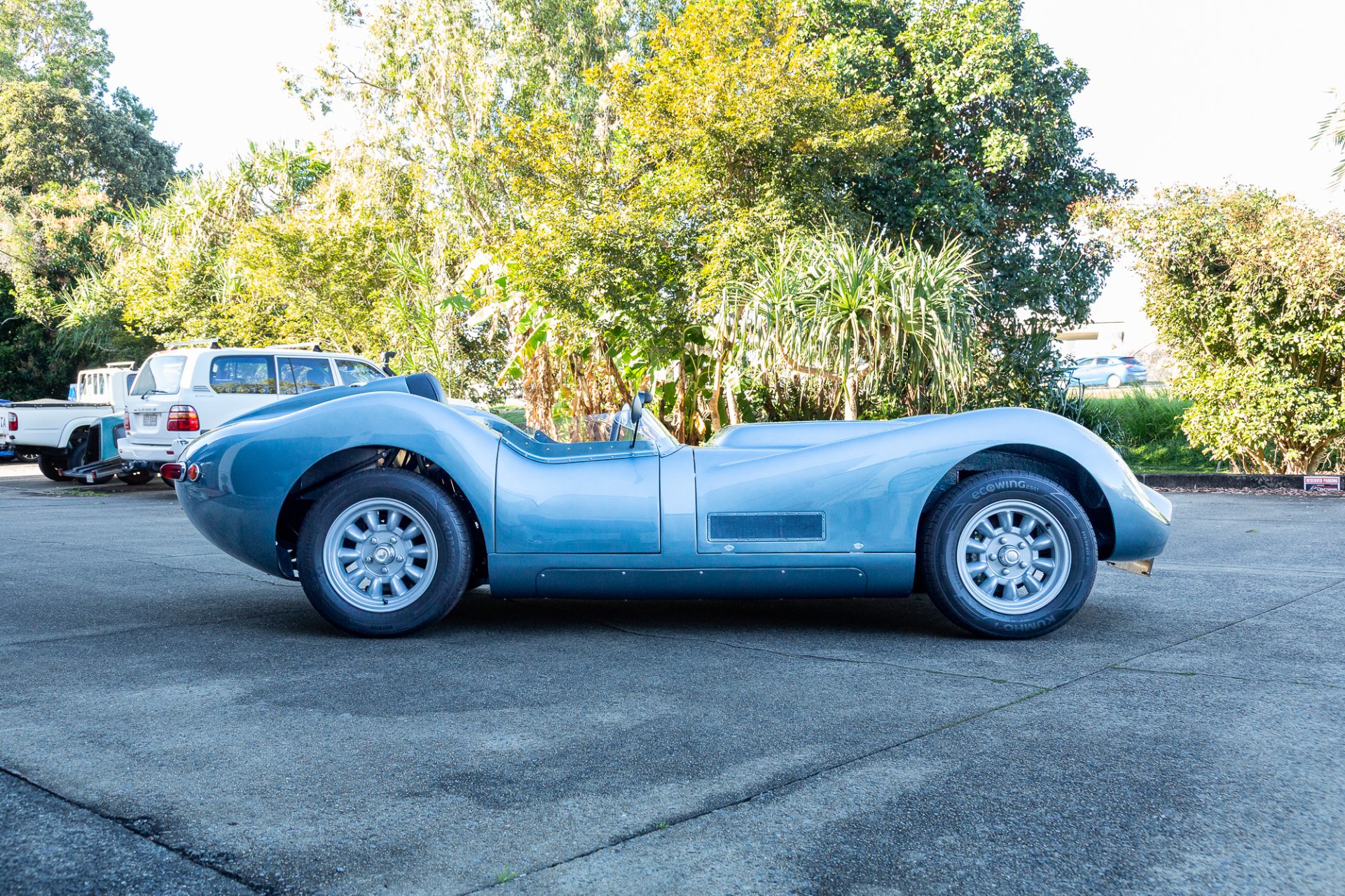1958 LISTER KNOBBLY 4 SP MAN + OVERDRIVE ROADSTER